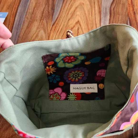 Colorful Handmade Maggie Bag Purse Long Canvas Strap Flowers Floral Pockets NWT - Picture 4 of 7